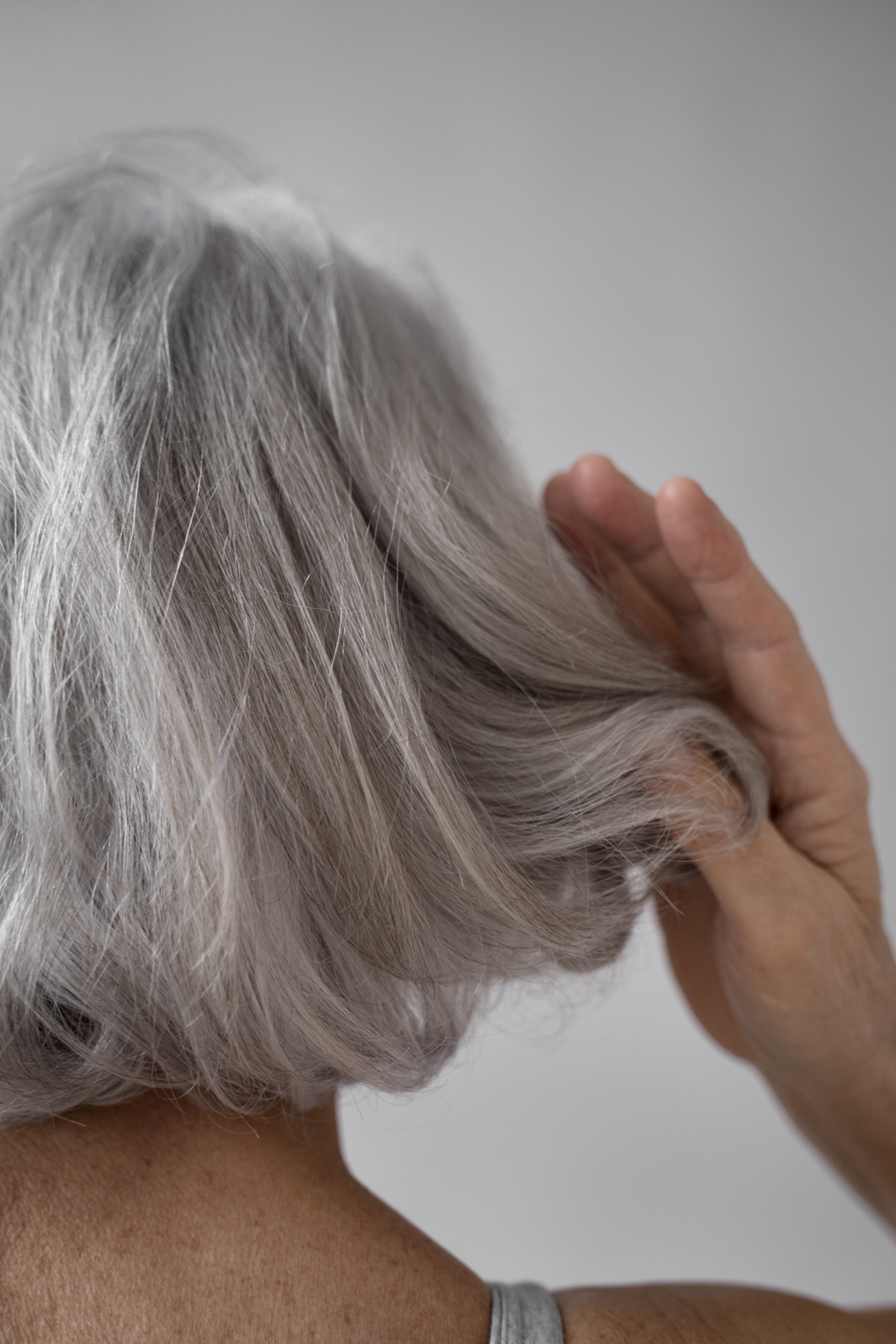 Menopozda Saç Dökülmesi Nasıl Önlenir?