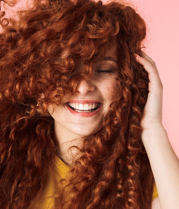 Kıvırcık Saç Bakımı Nasıl Yapılır?